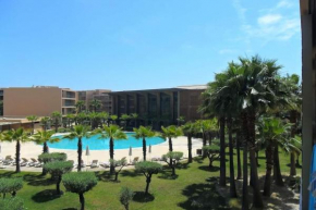 Apartamento de luxo T2, 7 piscinas e praia a 5 minutos